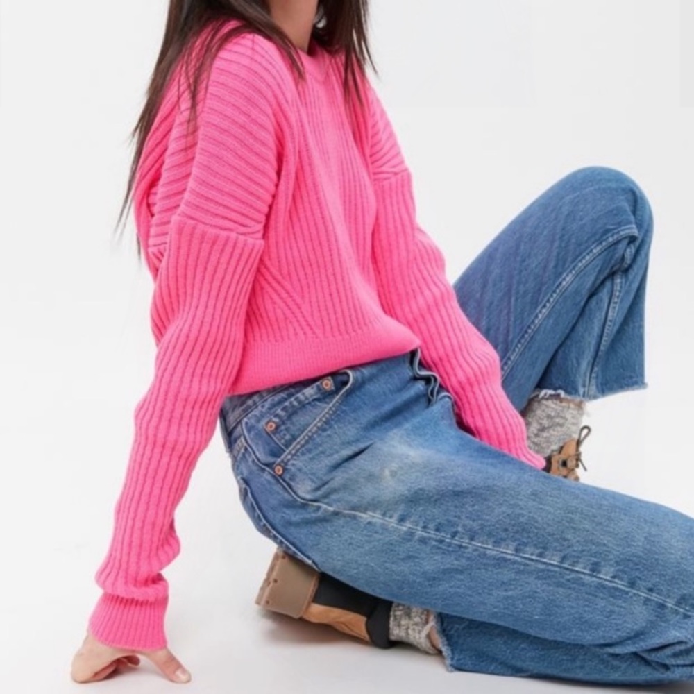 Urban Outfitters Big Sur Slightly Cropped Sweater